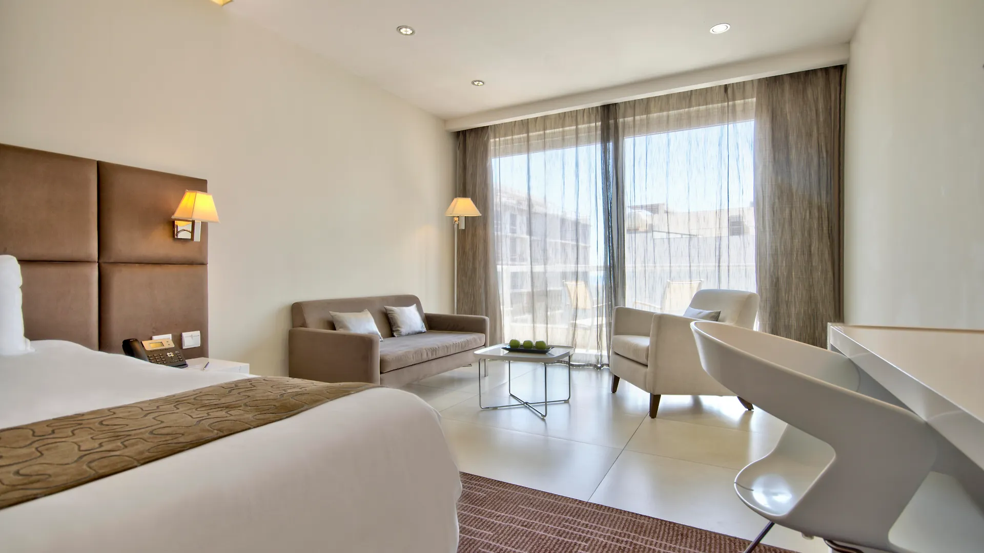 The George, Urban Boutique Hotel Saint Julian's 4*,  Malta