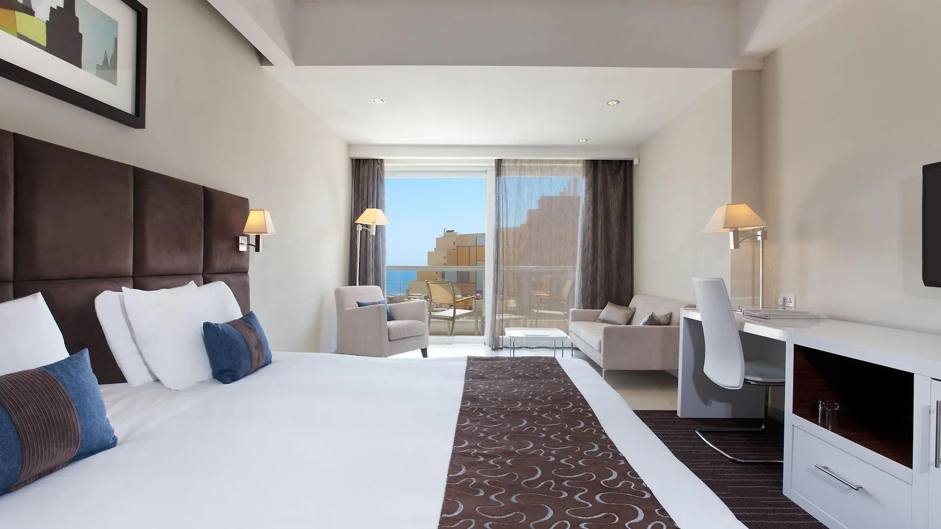 The George, Urban Boutique Hotel Saint Julian's